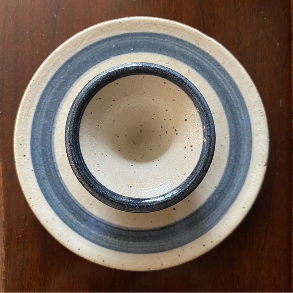 Pair of handmade stoneware pottery egg cups - Picture 2 of 6